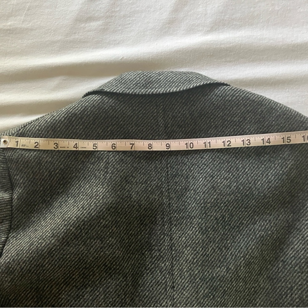 Men's Gray Herringbone Jacket - image 7